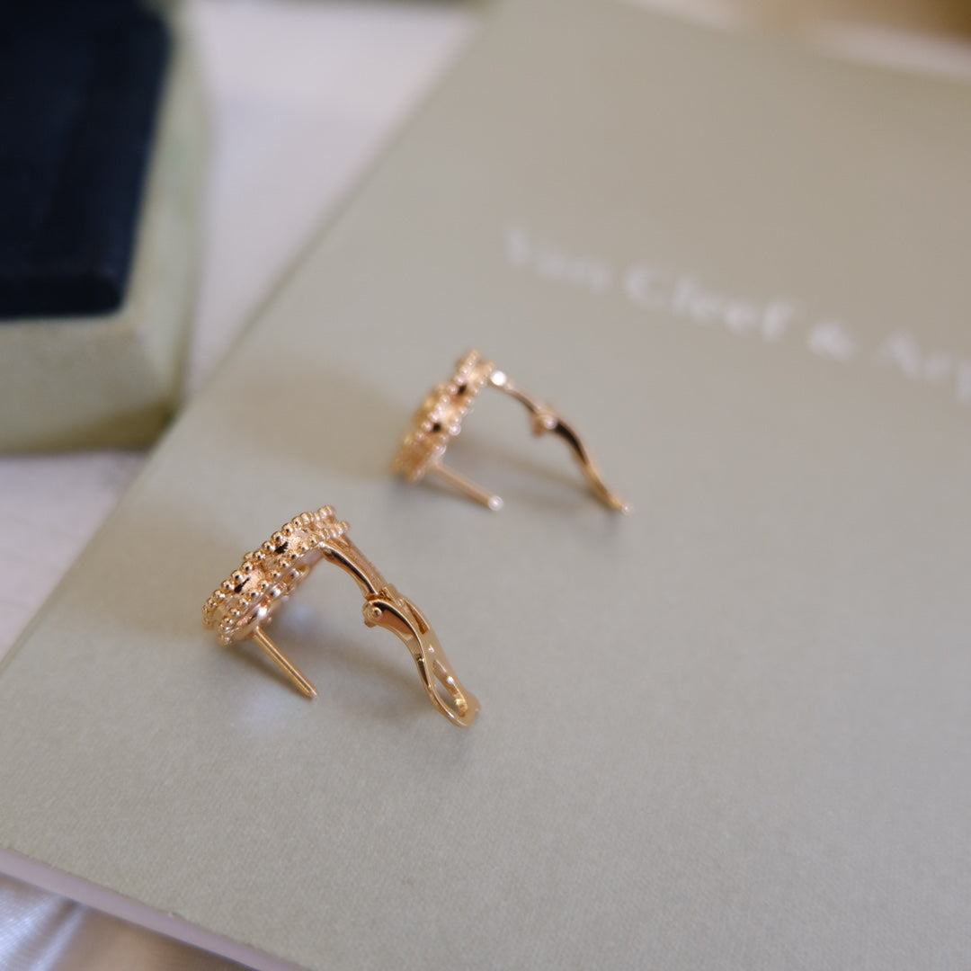 [Rosla Jewelry]LUCKY PINK GOLD WHITE MOP EARRINGS