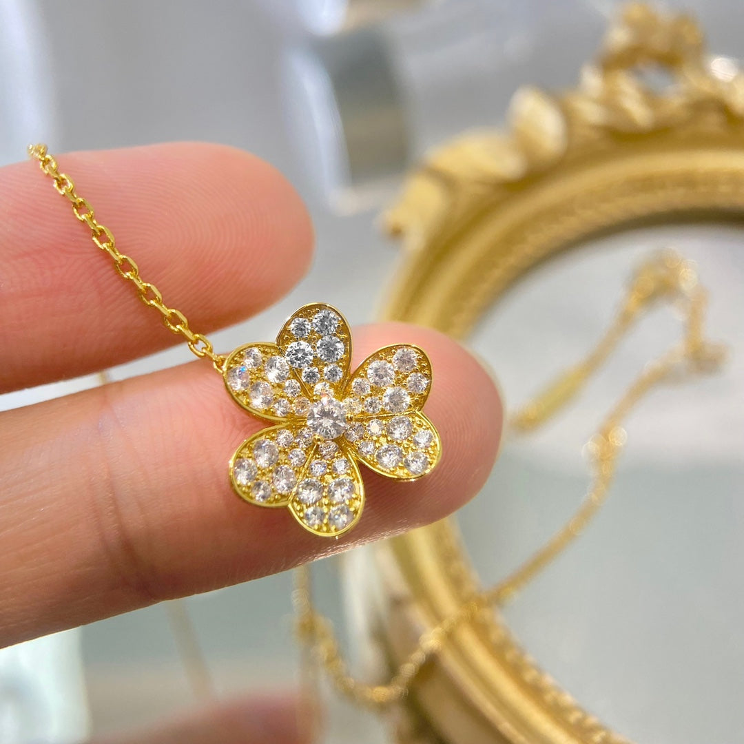 [Rosla Jewelry]FLOWER DIAMOND NECKLACE