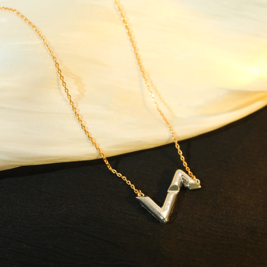 [Rosla Jewelry]VOLT SILVER DIAMOND PEDANT NECKLACE