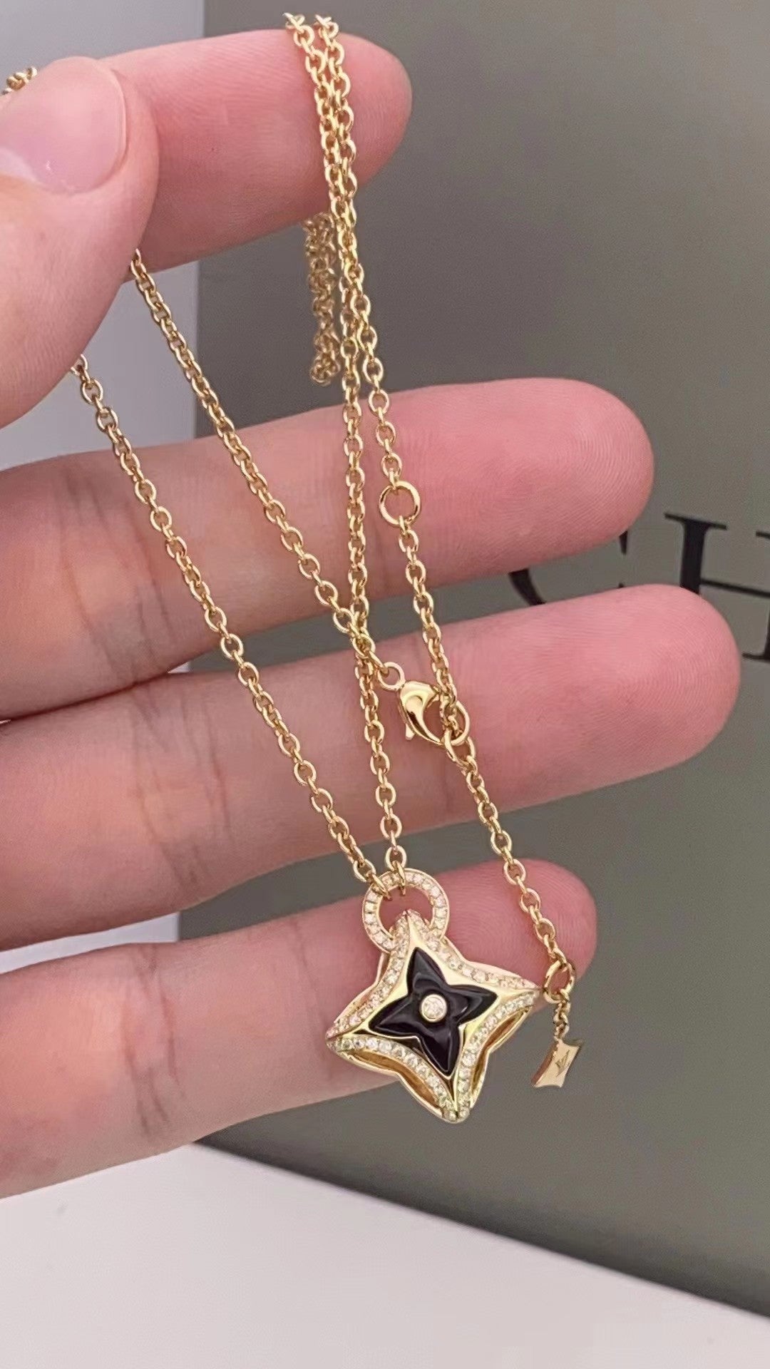 [Rosla Jewelry]STAR PEDANT PINK GOLD DIAMOND NECKLACE