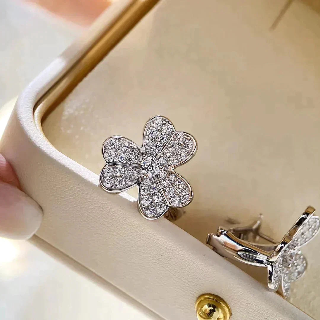 [Rosla Jewelry]CLOVER COMOS DIAMOND EARRINGS SILVER