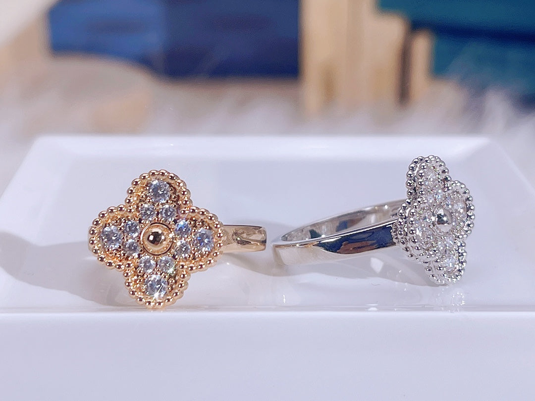 [Rosla Jewelry]CLOVER DIAMOND RING