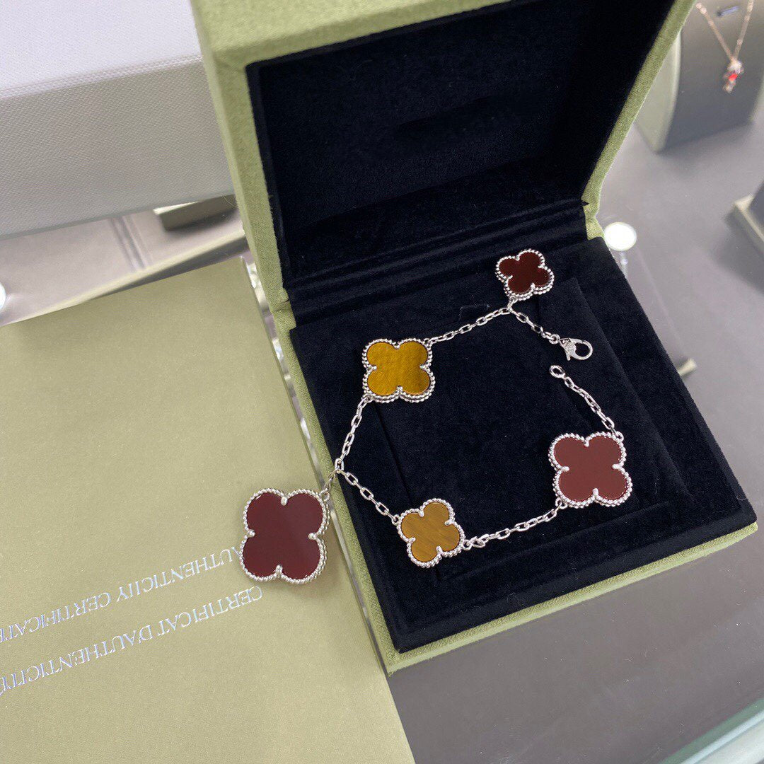 [Rosla Jewelry]CLOVER 5 MOTIFS SIVLER CARNELIAN TIGER EYE BRACELET