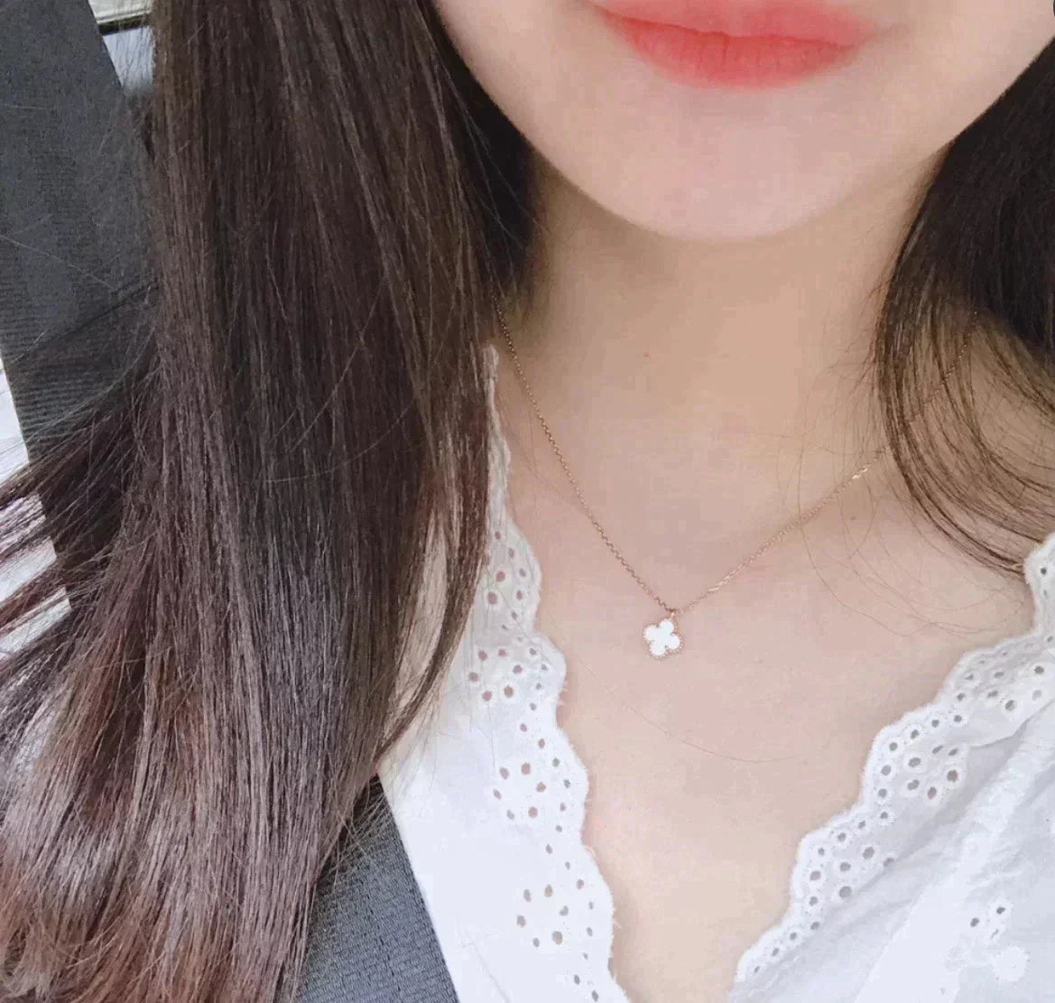 [Rosla Jewelry]CLOVER MINI 9.5MM WHITE MOTHER-OF-PEARL NECKLACE