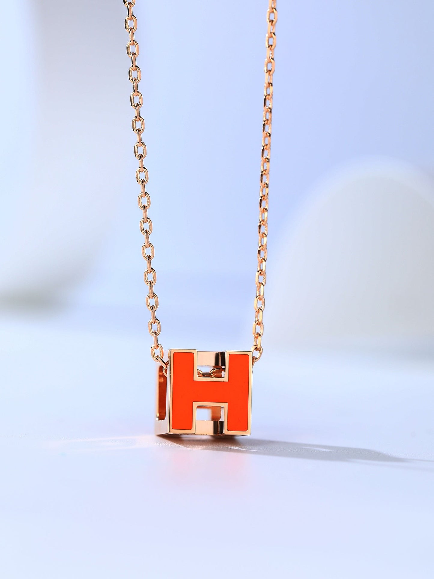 [Rosla Jewelry]H CAGE PINK GOLD NECKLACE