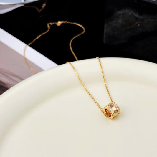 [Rosla Jewelry]BEE MINI PEDANT DIAMOND NECKLACE