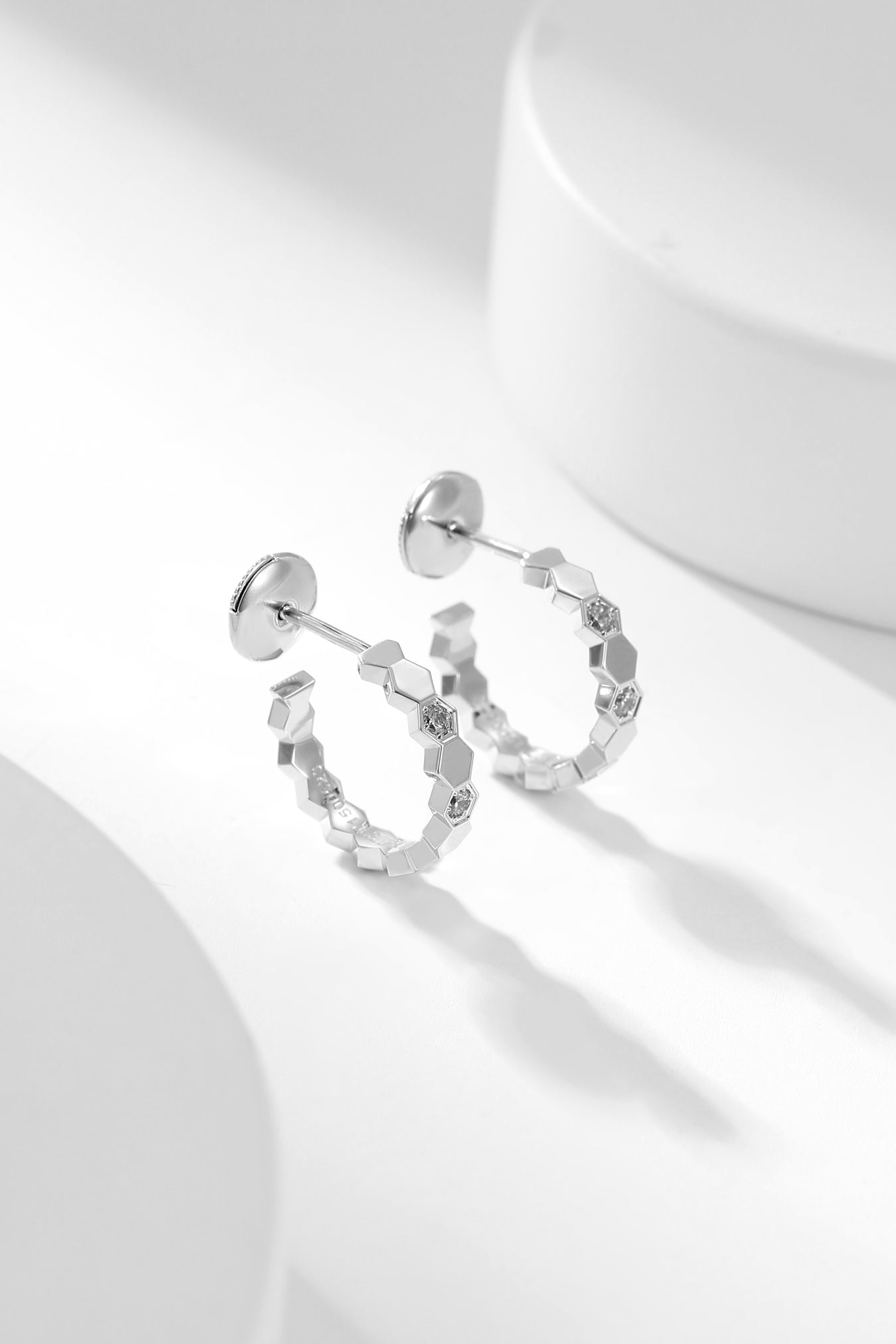 [Rosla Jewelry]BEE LOVE DIAMOND HOOP EARRINGS