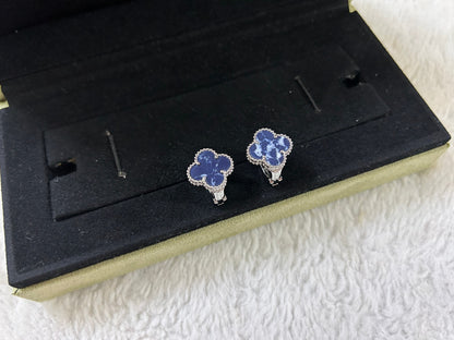 [Rosla Jewelry]CLOVER PIETERSITE MEDIUM STUD EARRINGS