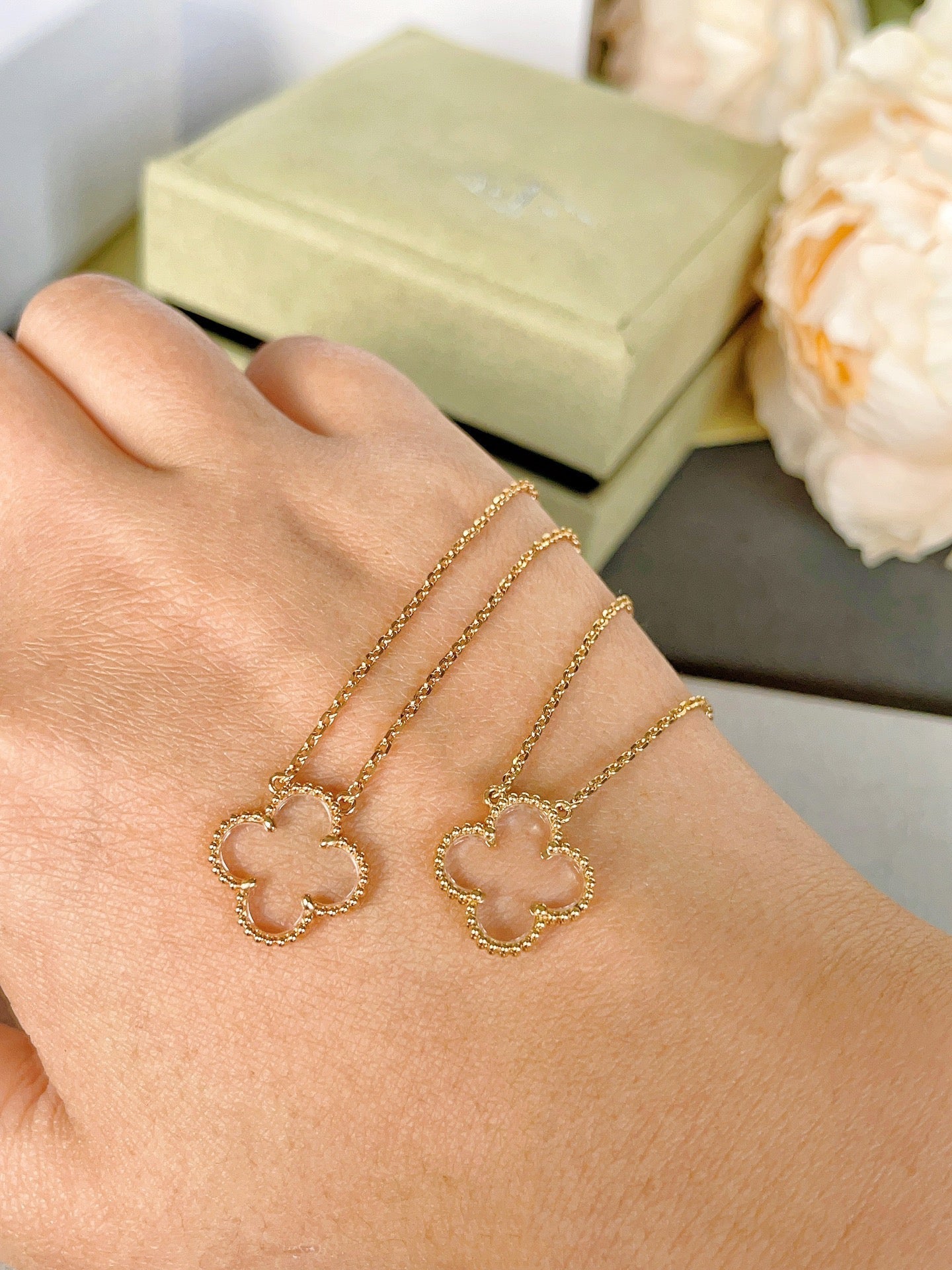 [Rosla Jewelry]CLOVER ROCK CRYSTAL ROSE GOLD NECKLACE