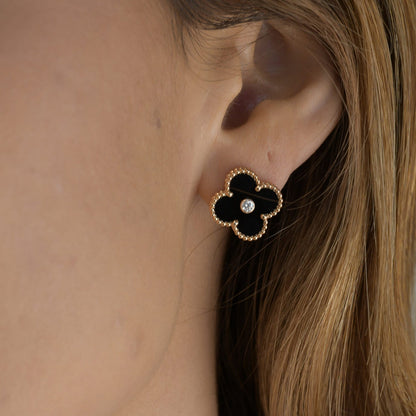 [Rosla Jewelry]CLOVER MEDIUM 1 MOTIFS ONYX DIAMOND EARRINGS