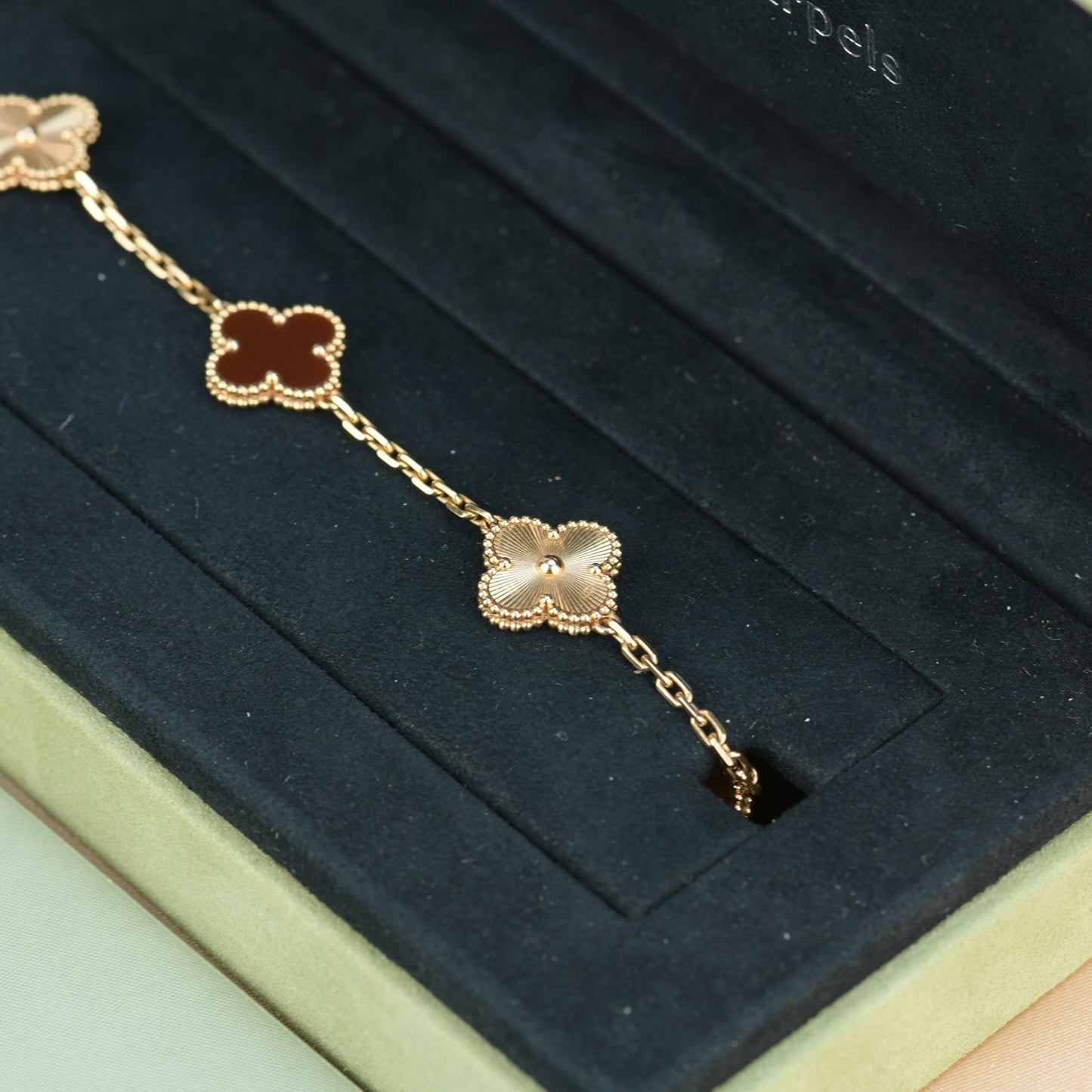 [Rosla Jewelry]CLOVER  5 MOTIFS CARNELIAN GOLD BRACELET