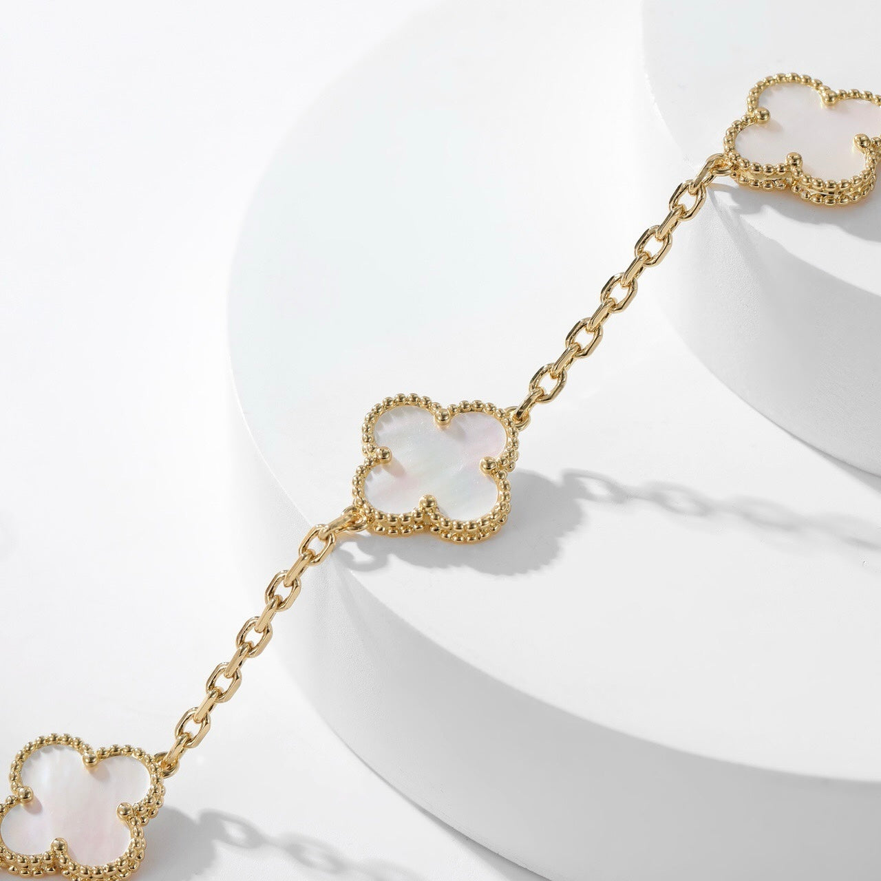 [Rosla Jewelry]CLOVER 10 MOTIFS WHITE MOTHER OF PEARL NECKLACE