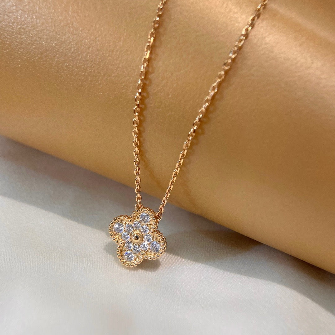 [Rosla Jewelry]CLOVER 15MM DIAMOND SINGLE FLOWER NECKLACE