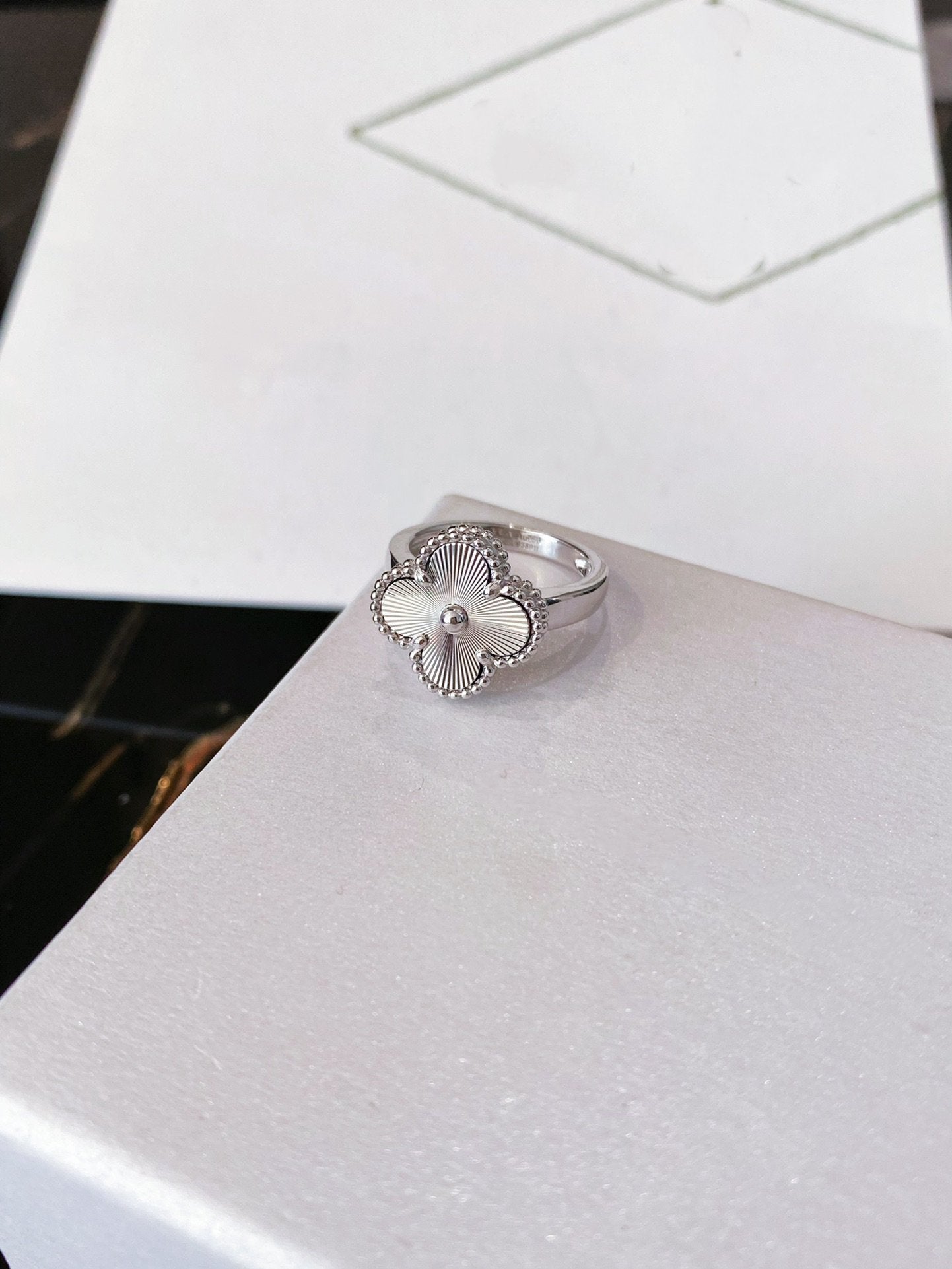 [Rosla Jewelry]CLOVER SILVER RING