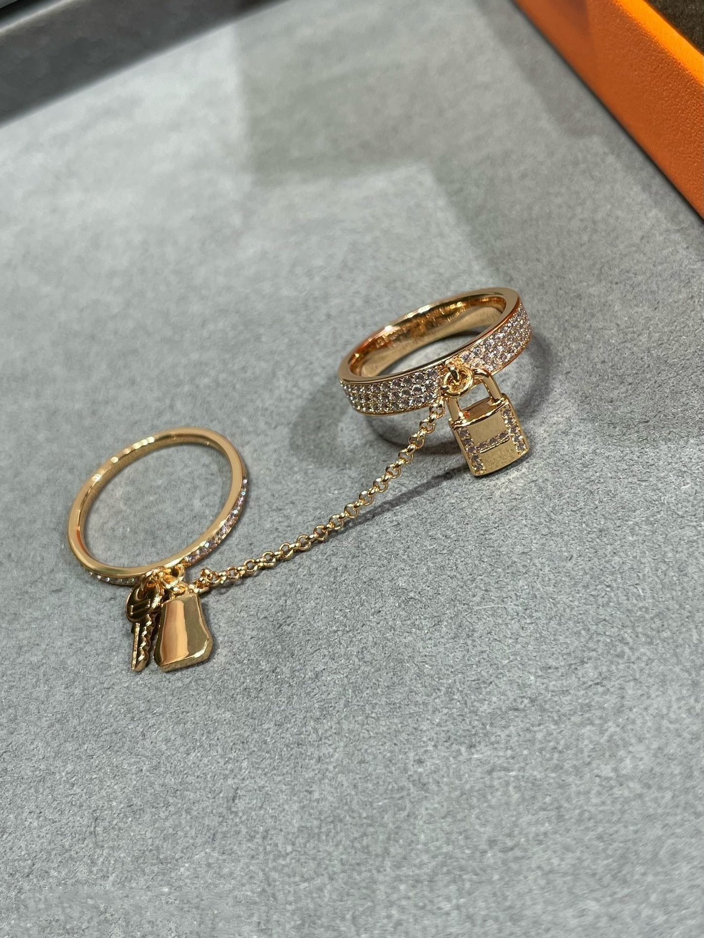 [Rosla Jewelry]HM KELLY CLOCHETTE DOUBLE RING IN ROSE GOLD WITH DIAMONDS