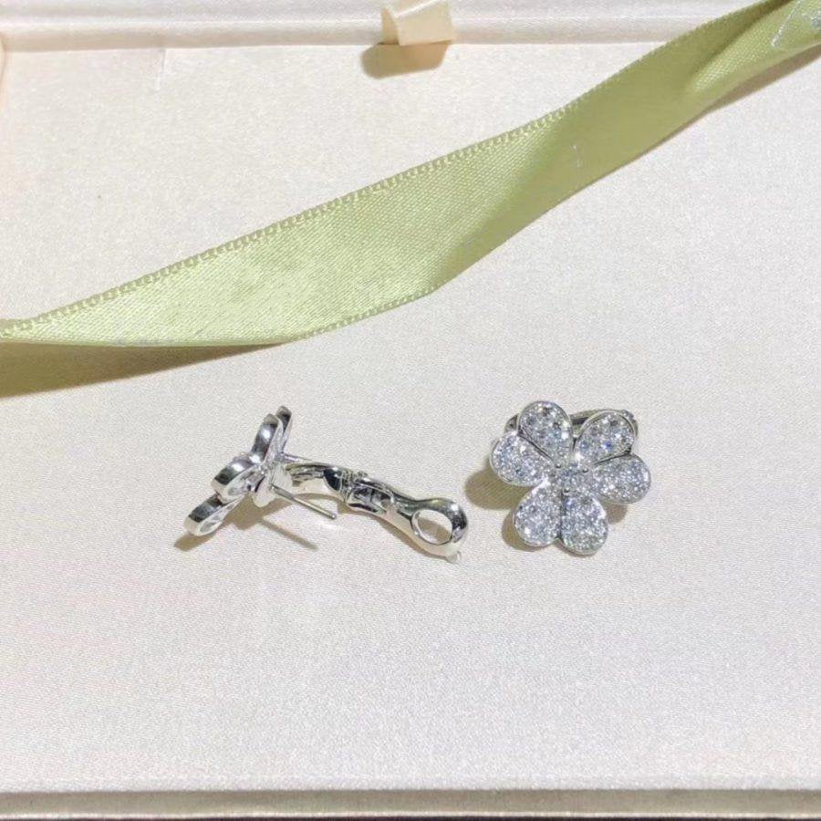 [Rosla Jewelry]FRIVOLE SILVER FLOWER DIAMOND EARRINGS